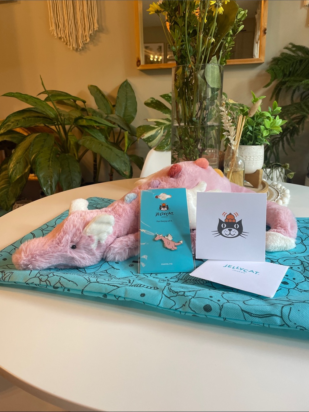 Jellycay Duskrise Dragon, pin, dustbag and blank gift note 🩷🩷 100% authentic